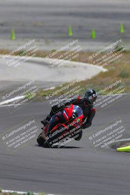 media/Apr-23-2022-TrackXperience (Sat) [[9bf47a1ee5]]/Group 1/Session 3 Turn 12/